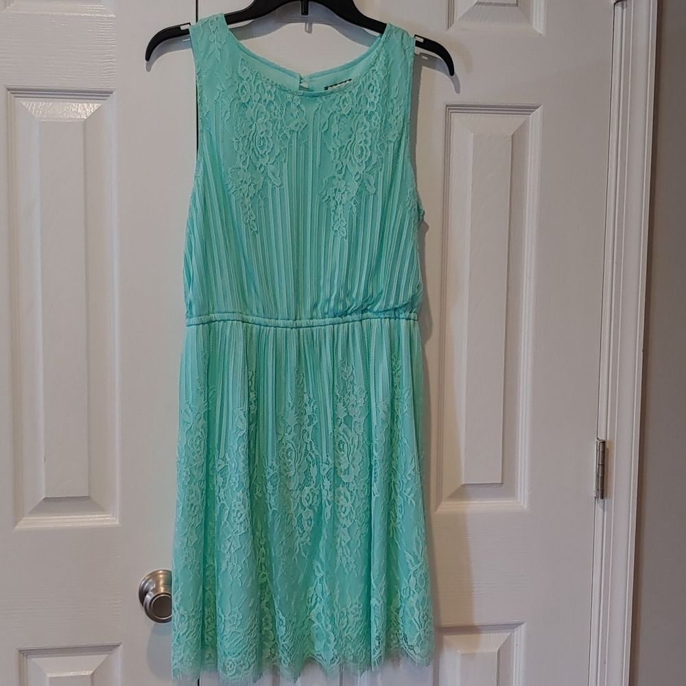 Eyeshadow Women's Dress Teal w/ Lace Overlay Size